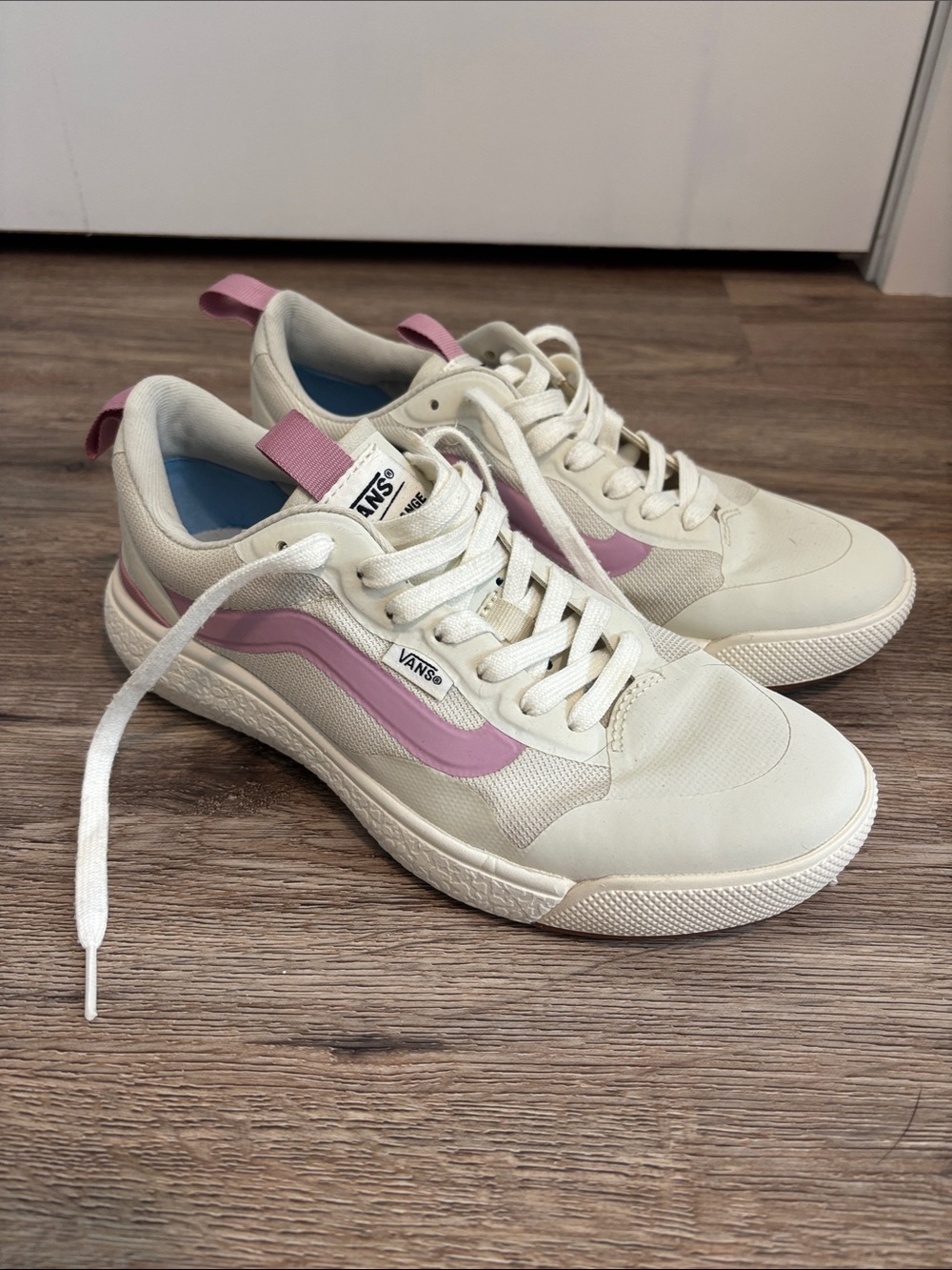 Vans Cream Sneakers with Pink Side Stripe